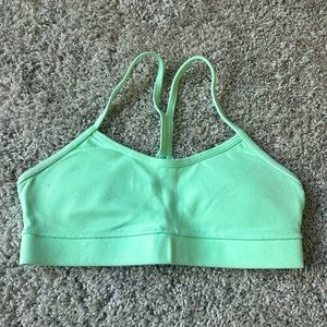 Lululemon sports bra with removable padding